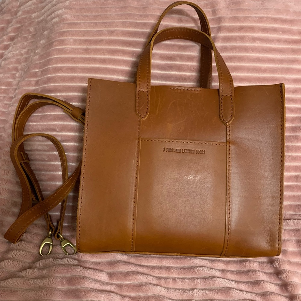 Portland Leather Goods ap classic Lola crossbody tote Honey